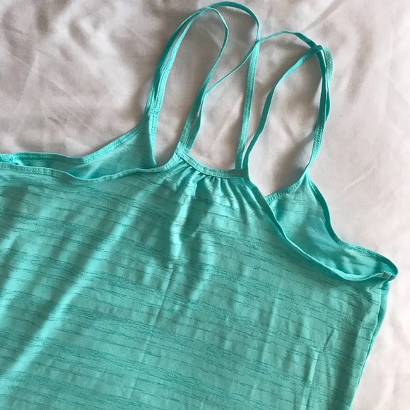Nike Dri-Fit Aqua Blue Athletic Tank Top in xSmall - Picture 4 of 6